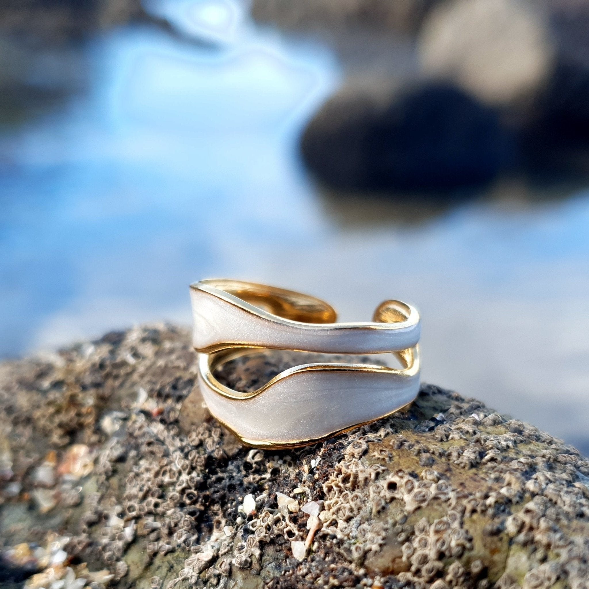 Flowing waters adjustable ring - Divine Me Essentials - Ring