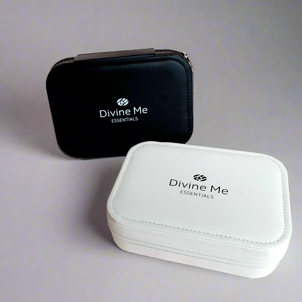 I am divine jewellery box - Divine Me Essentials - Accessory